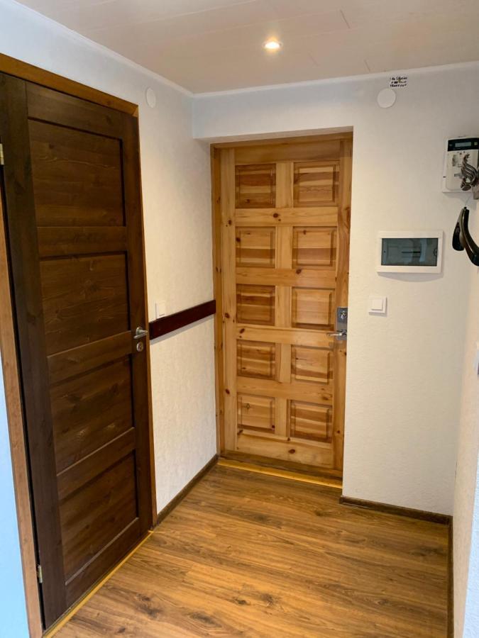 Piiri 12, Apartment - 2 Big Beds - Very Cute Apartment Тарту Екстериор снимка