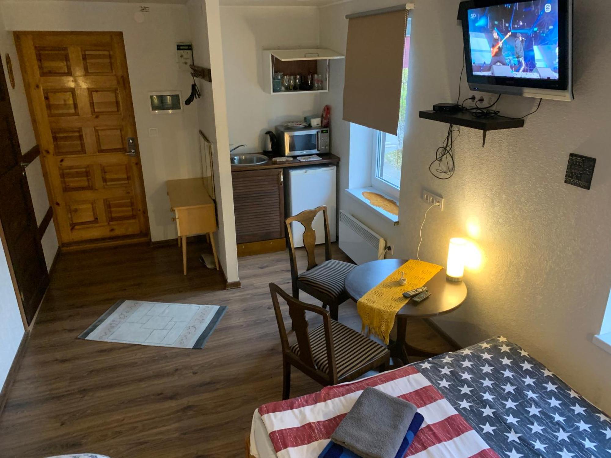 Piiri 12, Apartment - 2 Big Beds - Very Cute Apartment Тарту Екстериор снимка